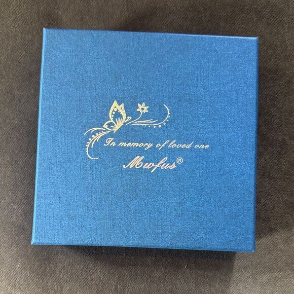 Pet Dog Cat Memorial Acrylic Heart in Gift Box
For the Loss of a Pet NEW - Picture 10 of 10